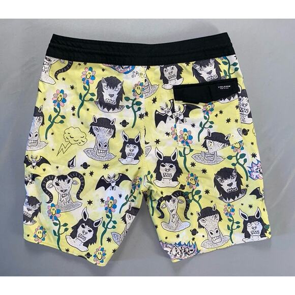Volcom Stoneys Lightweight Quick Dry Board Shorts. Yellow, Spirit Animals. 33. - Picture 4 of 5